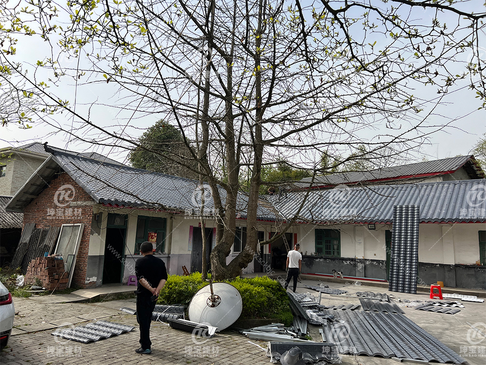 100-200平方房子鋪多少合成樹脂瓦？總費(fèi)用多少錢？